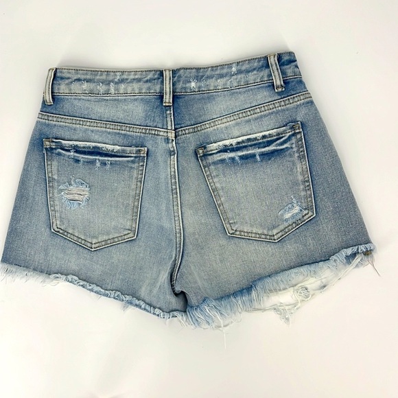 NASTY-GAL collection high waist, distressed denim shorts size large New - Picture 3 of 8
